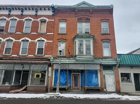 51 Church St, Hoosick Falls, NY 12090