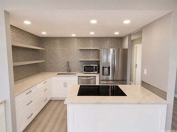 2nd image of 95015 Hokuiwa St #83