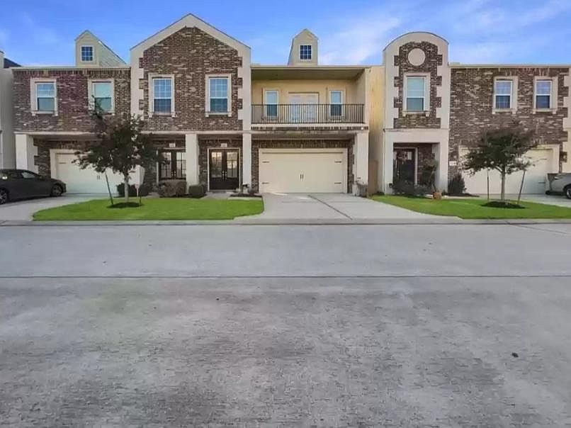 1st image of 322701 Harmony Creek Ln