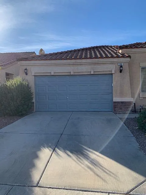 265 Paloma Vista St