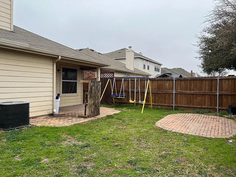6300 Spring Ranch Dr — Photo 15