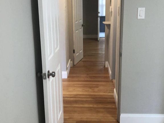 4th image of 1643 Veronica Ave