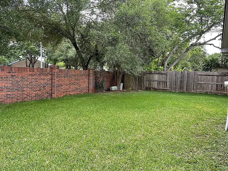 2722 Old Fort Rd — Photo 10