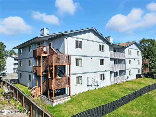 4530 Wright St APT 13, Anchorage, AK 99507