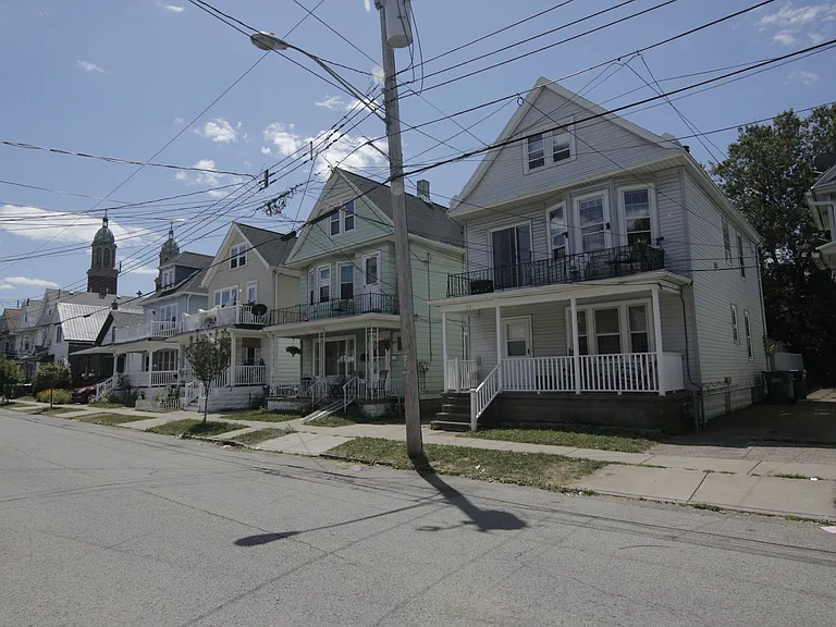 92 Peter St #2 — Photo 3