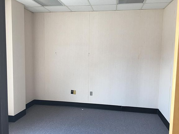 3rd image of 314 W Center St