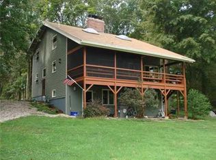 4 Clinton St, Jamestown, RI 02835