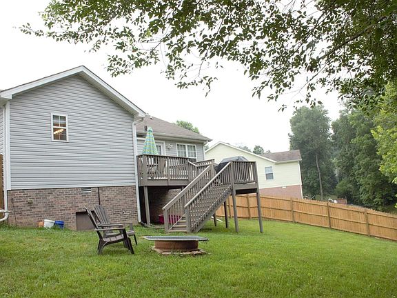 2nd image of 346 Andrew Dr