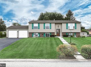 406 Dartha Dr, Dallastown, PA 17313