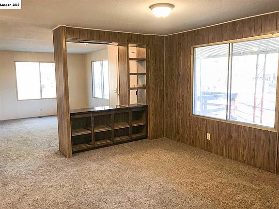 5th image of 490 S Lassen St Spc 1