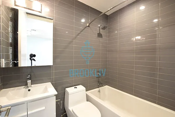 Rented by null | media 9