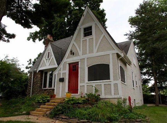 2nd image of 5031 Collinwood Pl