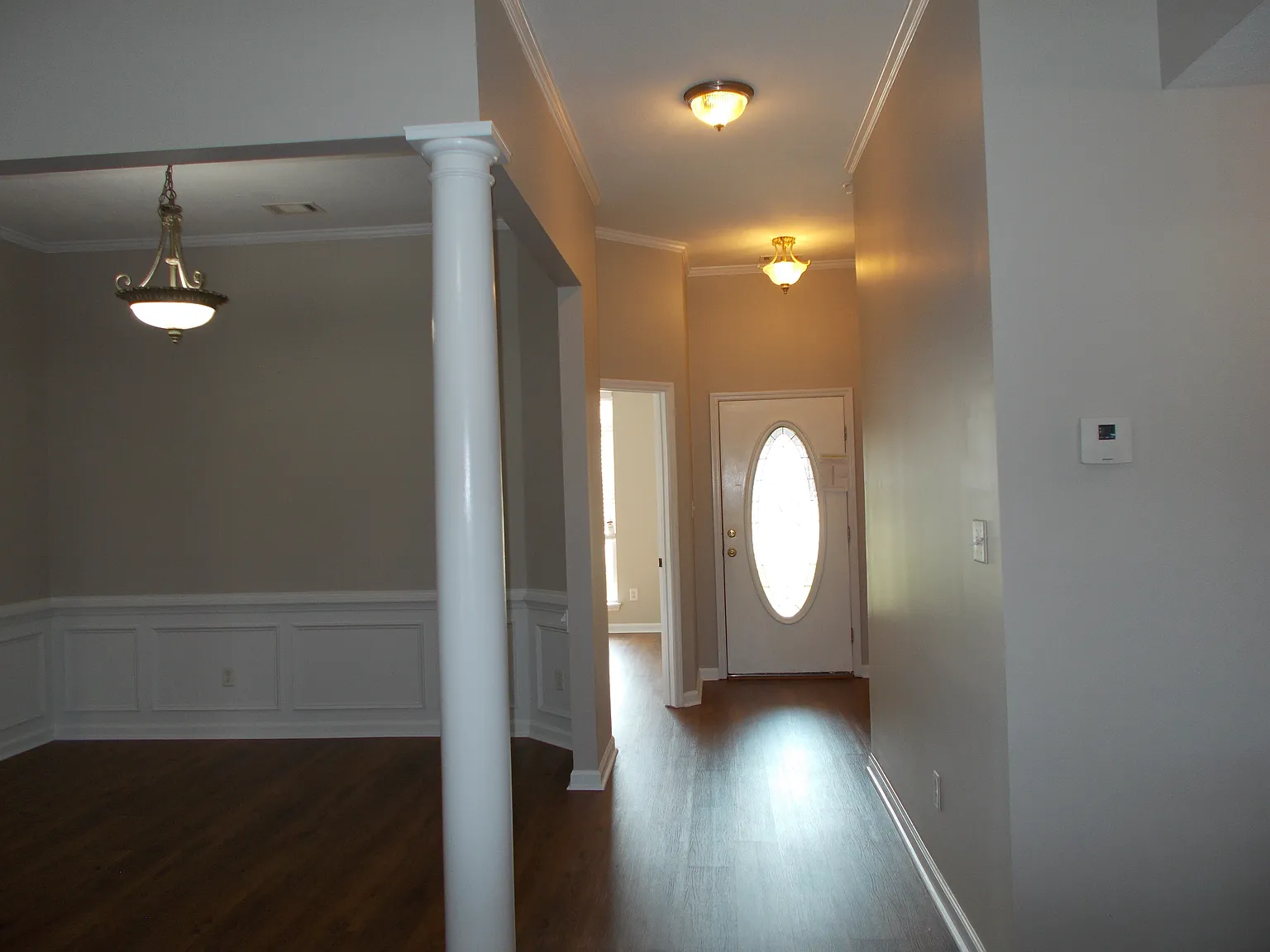 4 bed, 1607 sqft, $1,995 — Photo 3