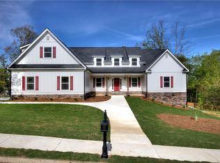 11 Thunderhawk Ln NE, Rydal, GA 30171