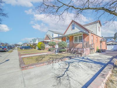 118 Sussex Road, Elmont, NY, 11003