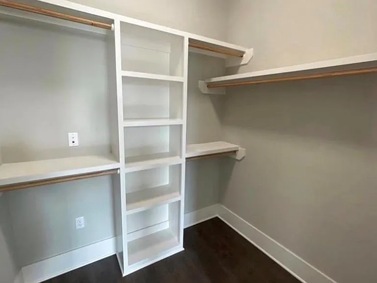 2727 Houston Ave #209 — Photo 13