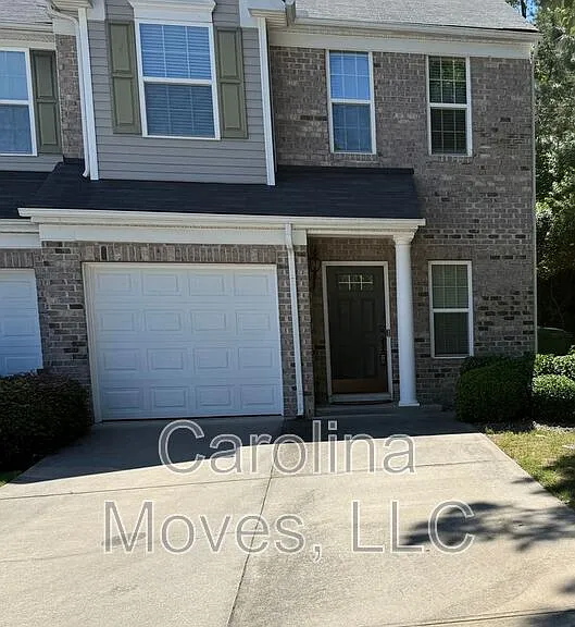 479 Woodbark Ct — Photo 1