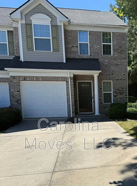 479 Woodbark Ct