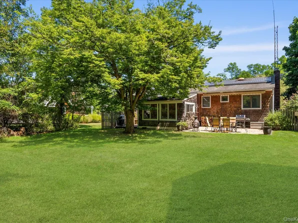 10 Strawberry Lane, Shelter Island, NY 11964