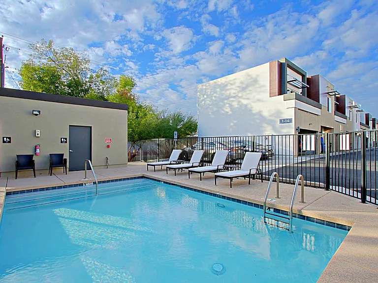 Luxana Apartments — Photo 55