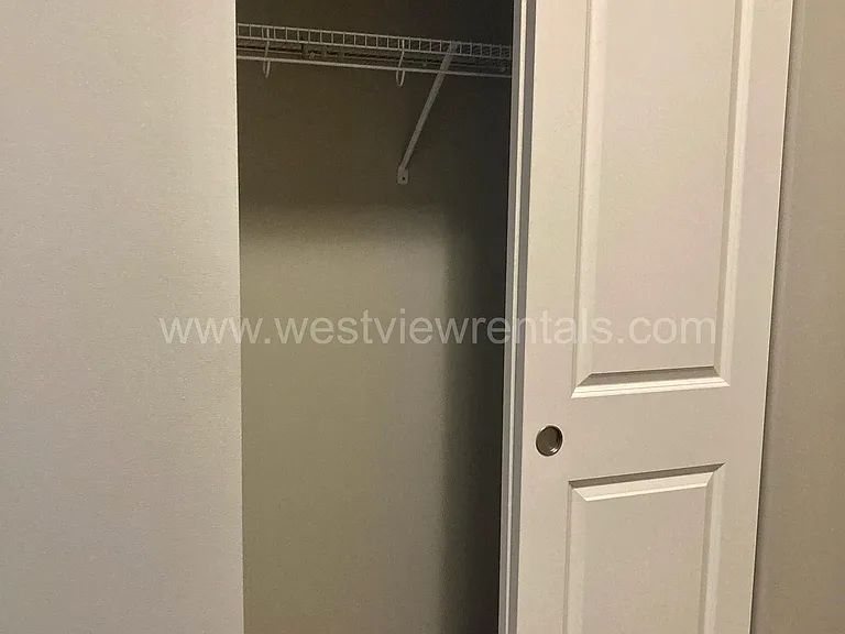 1010 Railroad Ave — Photo 413