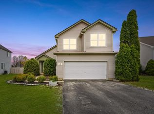 2295 N Salem Ln, Round Lake Beach, IL 60073