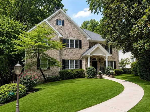 964 Northcliffe Dr NW, Atlanta, GA 30318