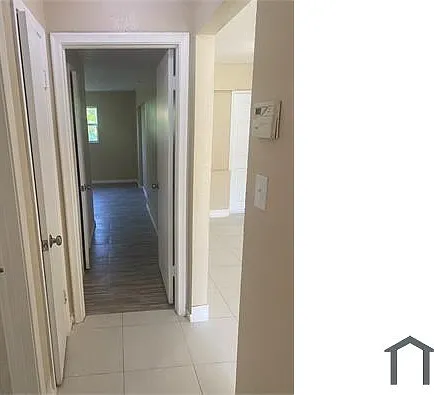 831 SW 63rd Ter — Photo 9