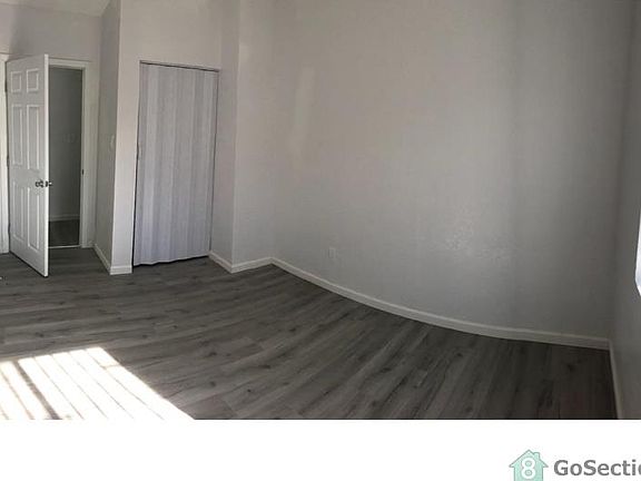 4th image of 1816 E 105th St