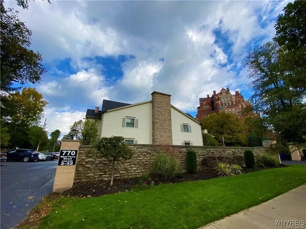 770 W Ferry St APT 24A, Buffalo, NY 14222