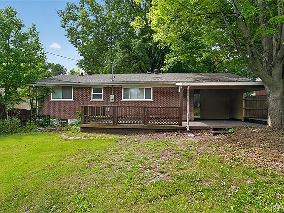 2nd image of 1729 Foley Dr