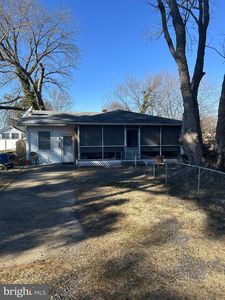 303 1st St, Colonial Beach, VA, 22443