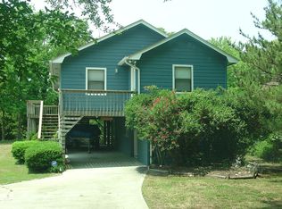 337 Harbour Rd, Kill Devil Hills, NC 27948