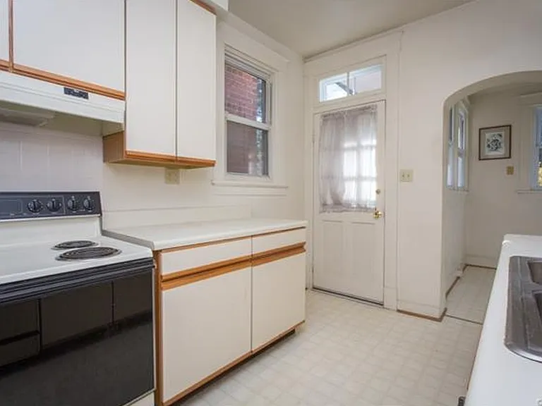 4019 Cutshaw Ave — Photo 10