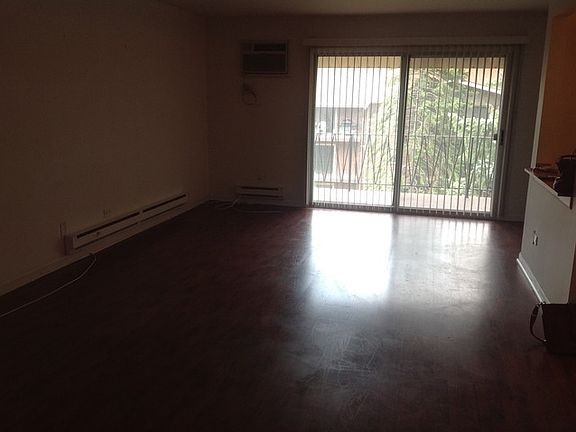 3rd image of 5338 Waterbury Ln APT 1305A