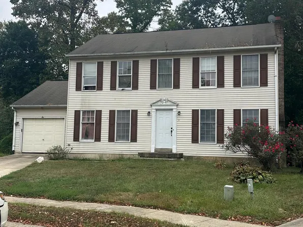 1 Tarcote Ct, Newark, DE 19702