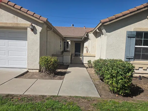 1014 Foxfire Dr, Manteca, CA 95337