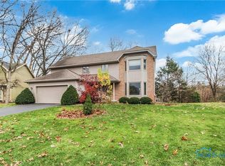 2612 Wealdstone Rd, Toledo, OH 43617