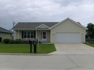 2513 Risch Ln, Manitowoc, WI 54220