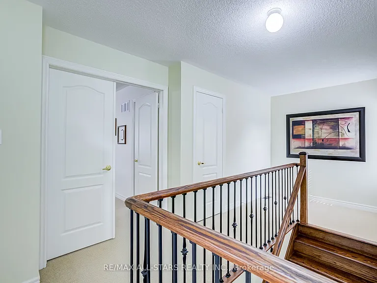 102 Creekland Ave — Photo 29