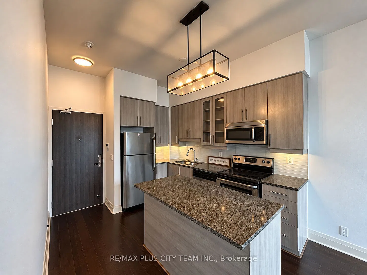 1 bed, $2,250 — Photo 4