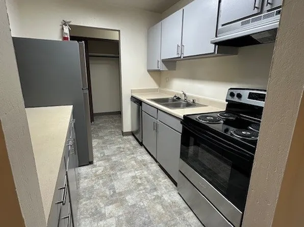 2908 W 42nd Ave #7, Anchorage, AK 99517