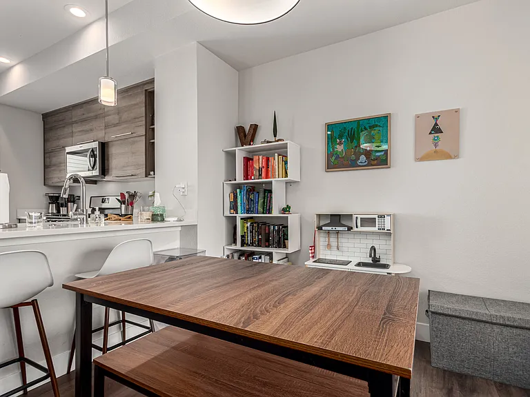 5523 W 10th Ave — Photo 9