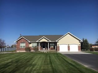 1218 Crescent Dr, Rexburg, ID 83440