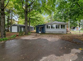 W5126 Shady Ln, Shawano, WI 54166