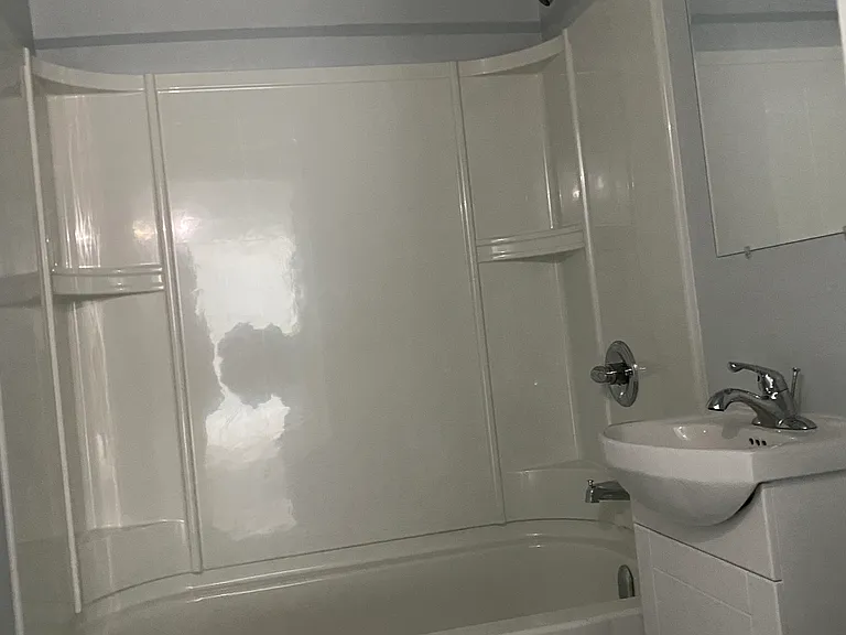1472 Pembina Hwy #5 — Photo 9