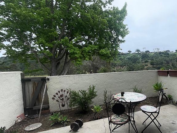 5th image of 1066 Miramonte Dr APT 6