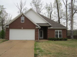 51 Doublecreek Cv, Jackson, TN 38305