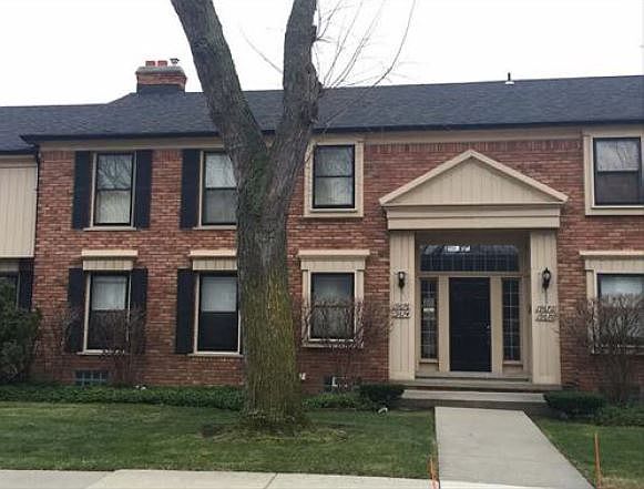 1st image of 19676 Fleetwood Dr #18