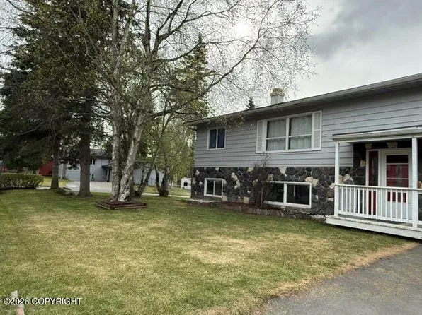 2150 Chandalar Dr, Anchorage, AK 99504